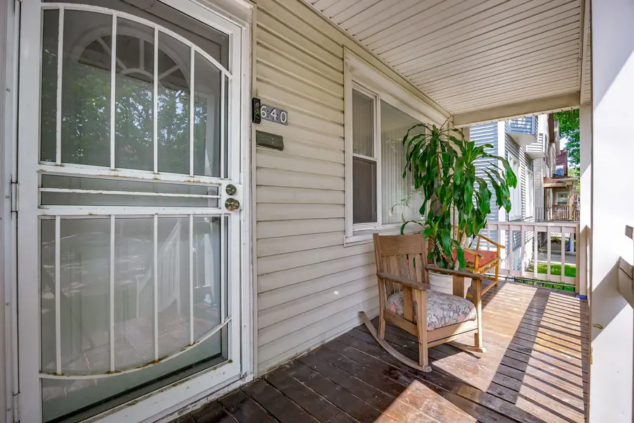 640 W 44th Street, Chicago, IL 60609 - #3