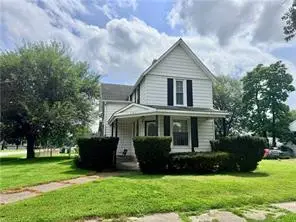 701 W Washington Street, Hoopeston, IL 60942 - #2