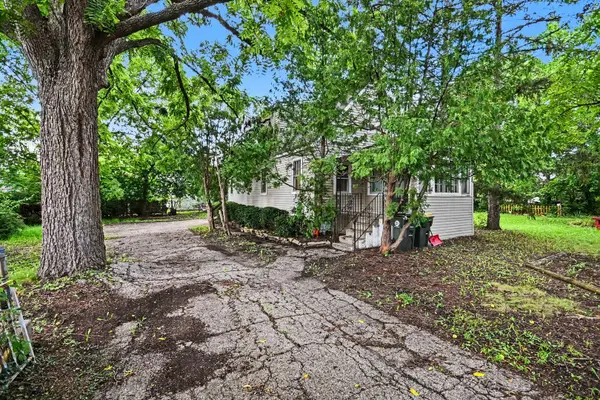 1428 N Cedar Lake Road, Round Lake Beach, IL 60073