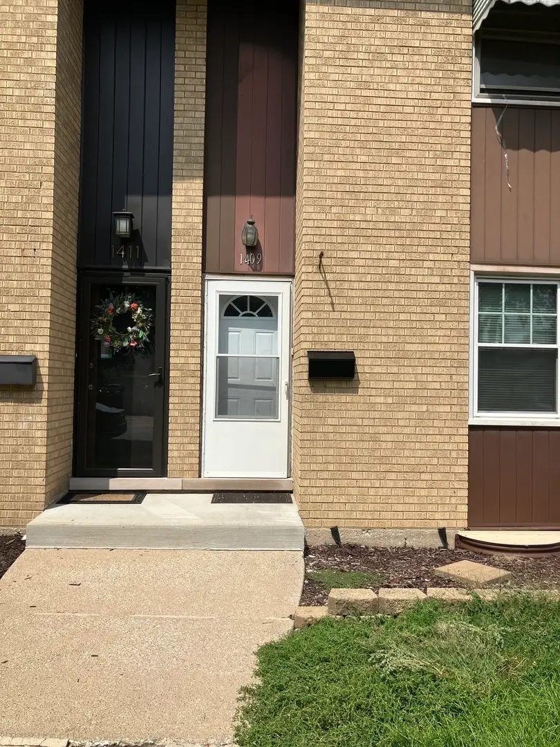 1409 W Le Moyne Street #1409, Melrose Park, IL 60160 - #1