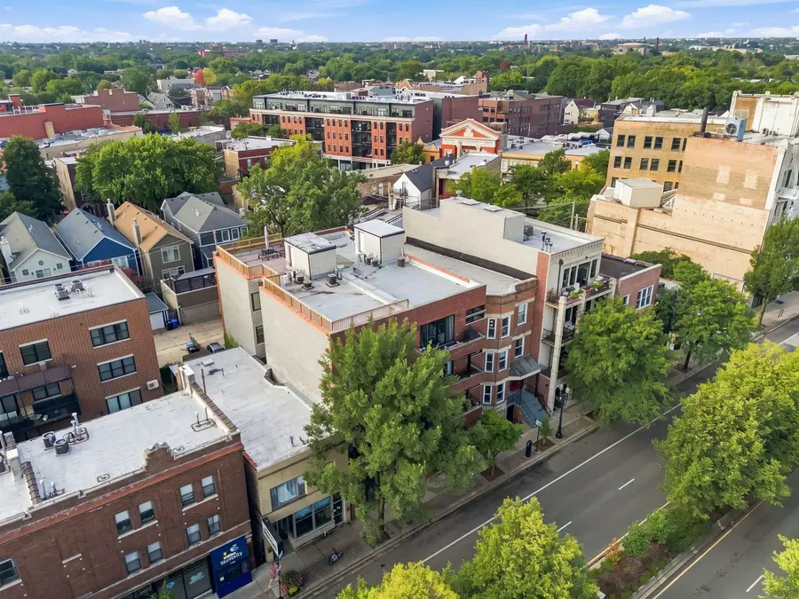 1925 W Irving Park Road #3, Chicago, IL 60613 - #2