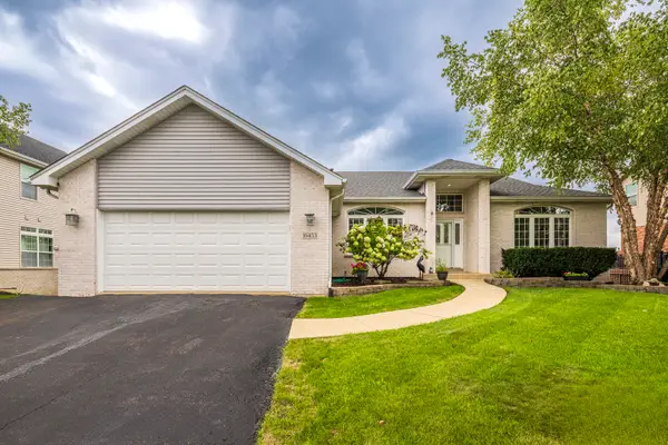 16453 Lakeside Drive, Lockport, IL 60441