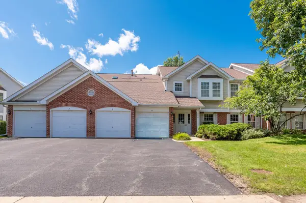 250 Ashbury Lane #3, Roselle, IL 60172