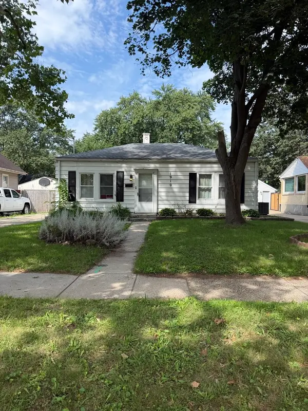 1910 Carney Avenue, Rockford, IL 61103