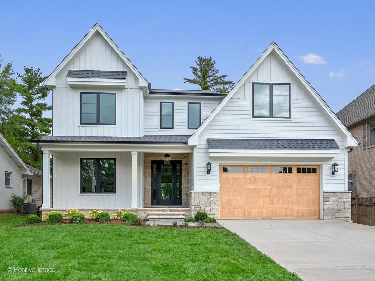 434 Traube Avenue, Clarendon Hills, IL 60514 - #1