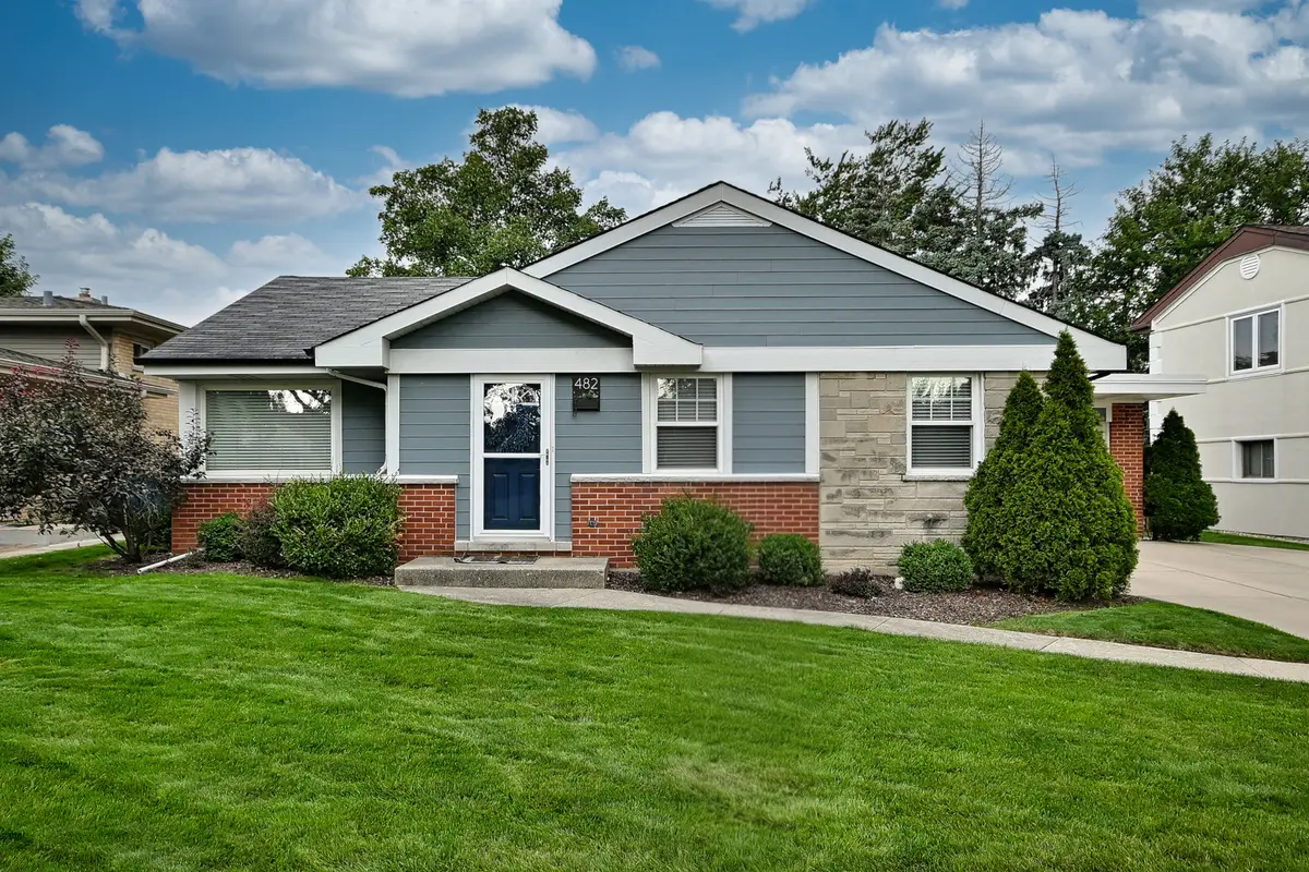 482 E Park Avenue, Elmhurst, IL 60126 - #1