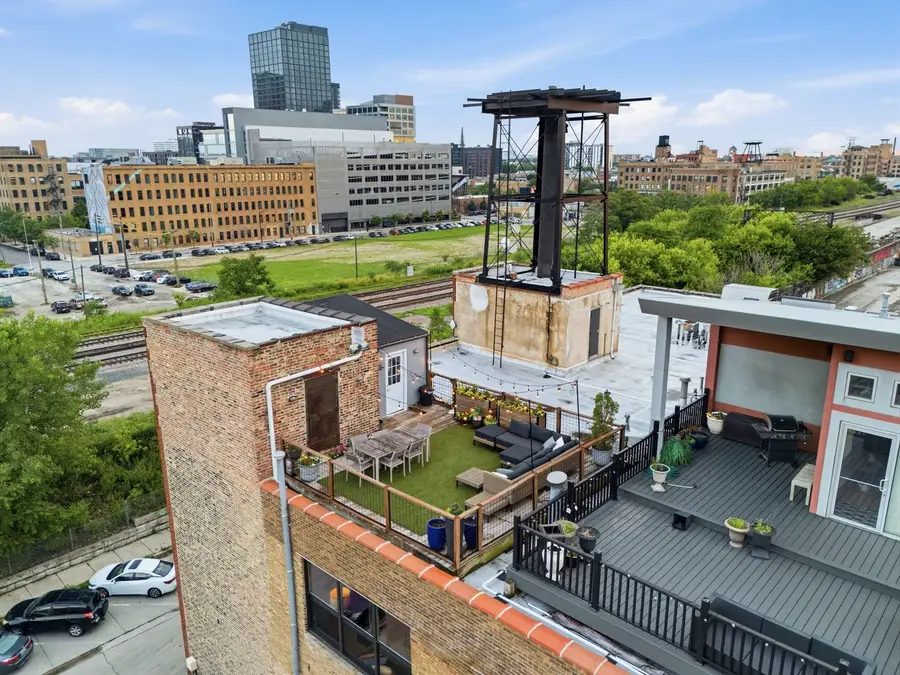 407 N Elizabeth Street N #302, Chicago, IL 60642 - #3