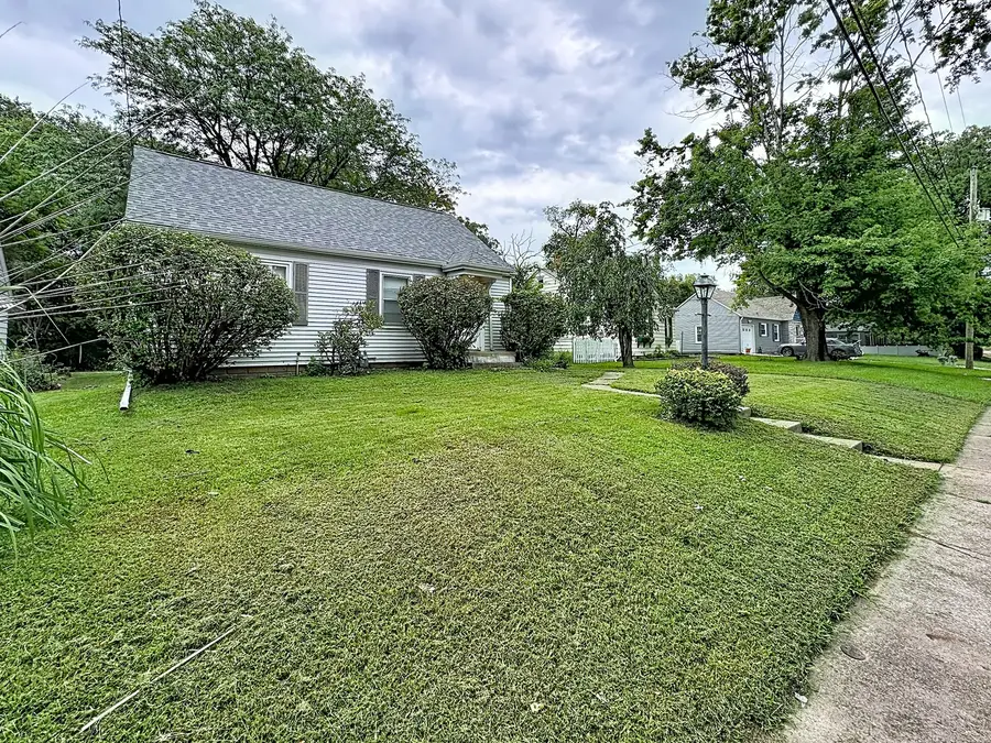 2117 23rd Avenue, Rock Island, IL 61201 - #3