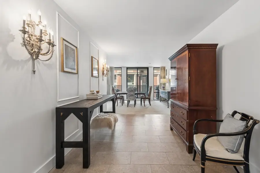 200 E Delaware Place #4F, Chicago, IL 60611 - #2