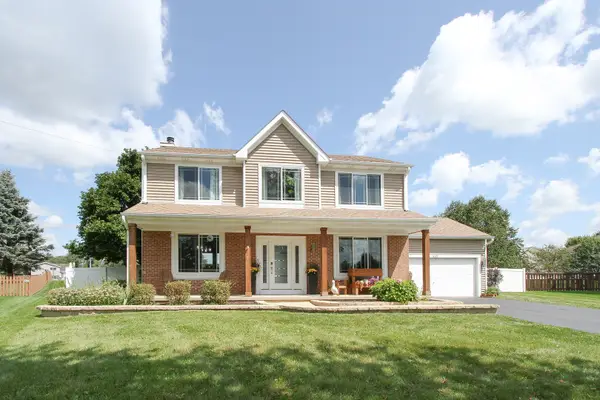 465 Spring Ridge Drive, Crystal Lake, IL 60012