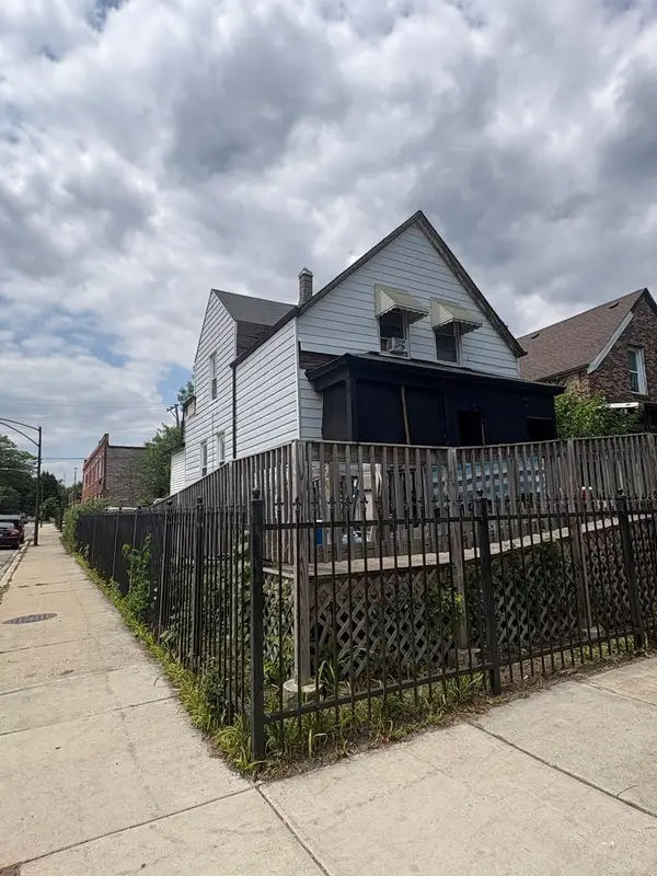 7158 S May Street, Chicago, IL 60621