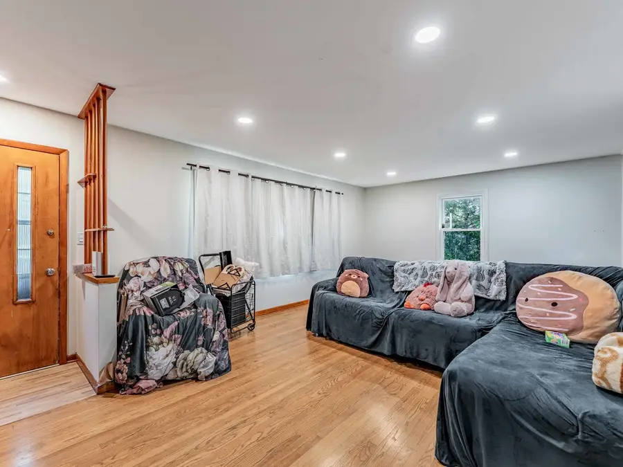 2139 Cherry Avenue, Hanover Park, IL 60133 - #2