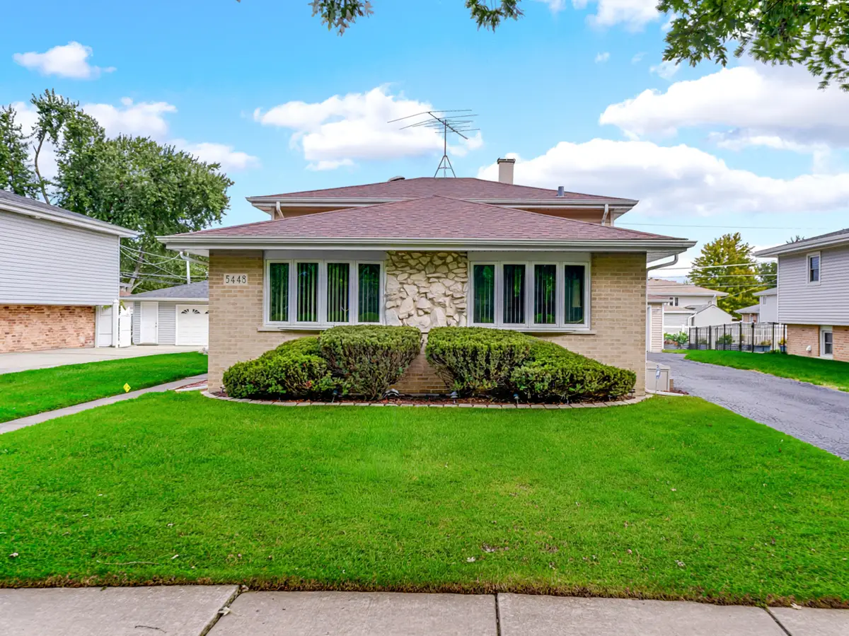 5448 139th Street, Crestwood, IL 60418 - #1