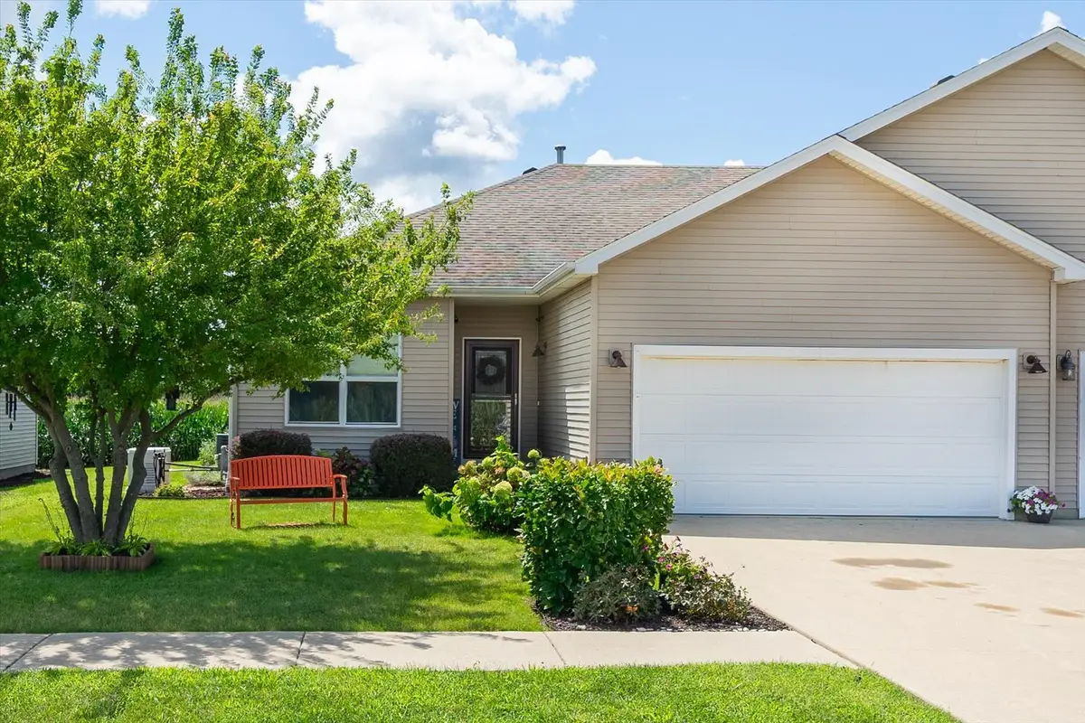 364 Ator Drive #B, Lasalle, IL 61301 - #1
