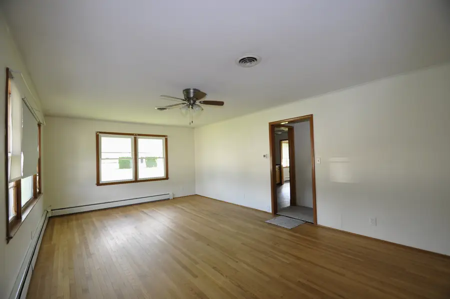 1015 1st Avenue, Ottawa, IL 61350 - #3
