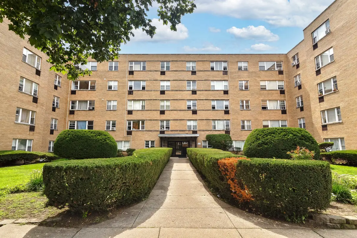 2115 W Farwell Avenue #511, Chicago, IL 60645 - #1