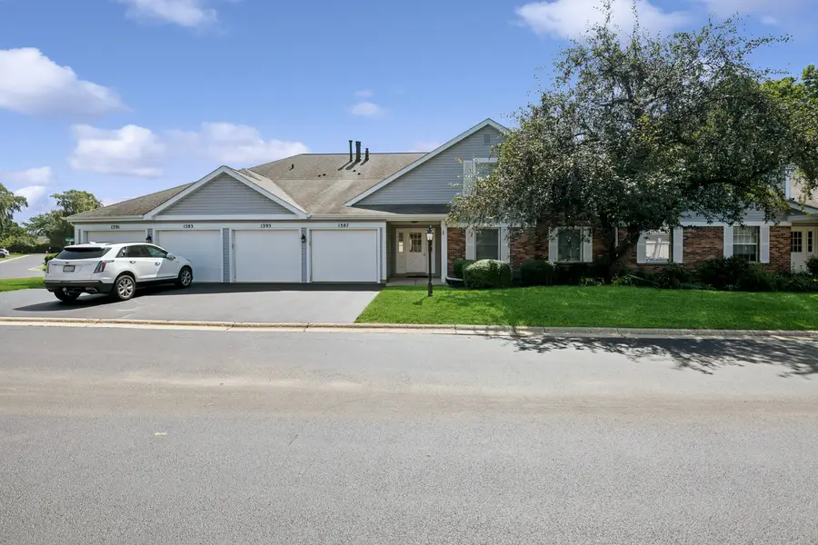 1391 Stratford Drive #1391, Gurnee, IL 60031 - #2