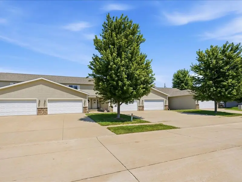 5906 Alec Avenue, Davenport, IA 52804 - #3