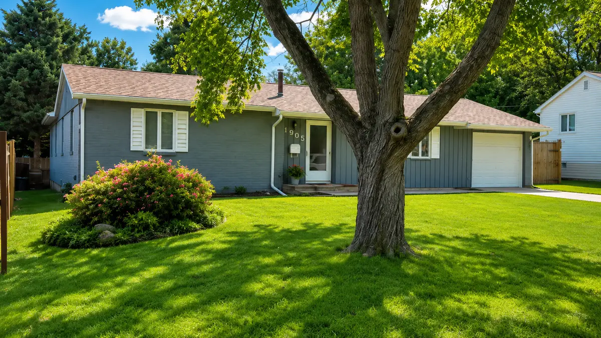 1905 E Country Squire Drive, Urbana, IL 61802 - #1