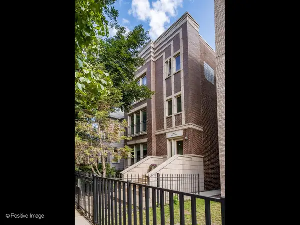 3417 N Bosworth Street #2, Chicago, IL 60657
