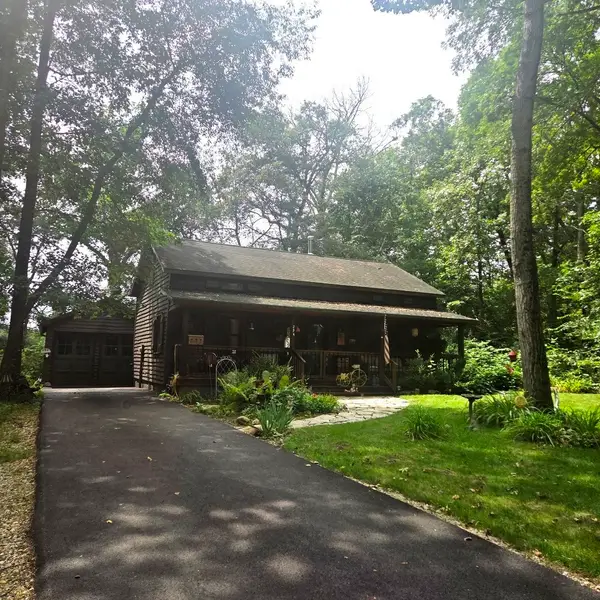294 Lake Thunderbird Drive, Putnam, IL 61560