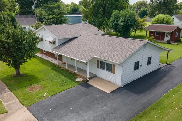 701 N 29th Street, Herrin, IL 62948