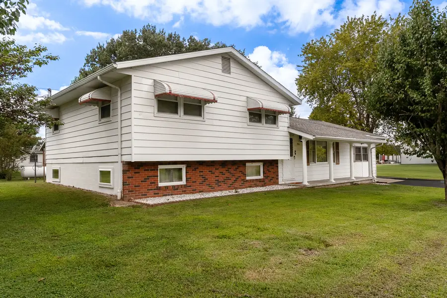701 N 29th Street, Herrin, IL 62948 - #3