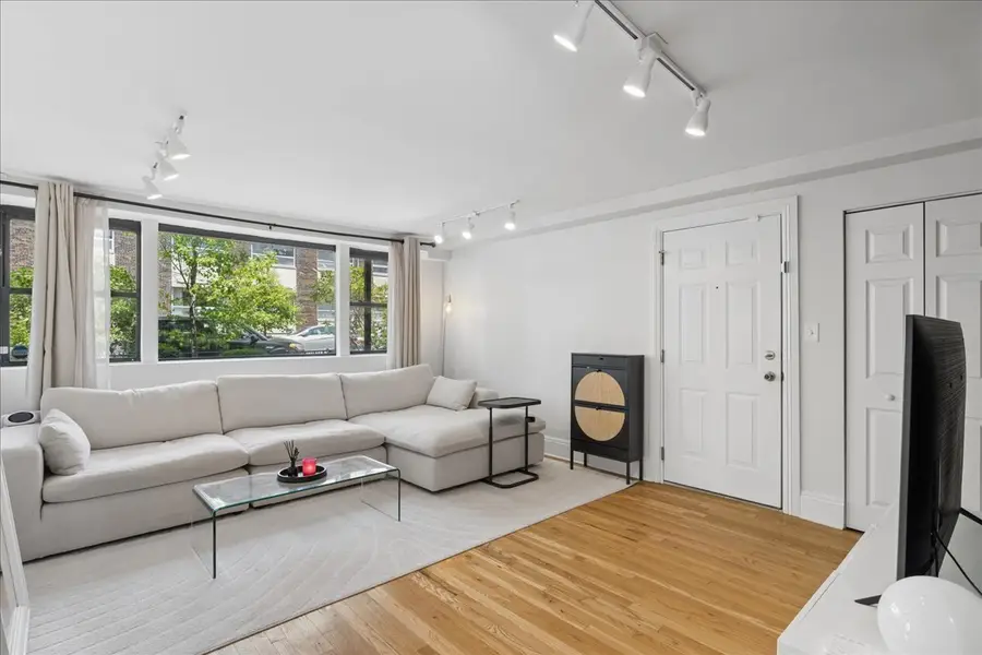 1353 W Fargo Avenue #GW, Chicago, IL 60626 - #3