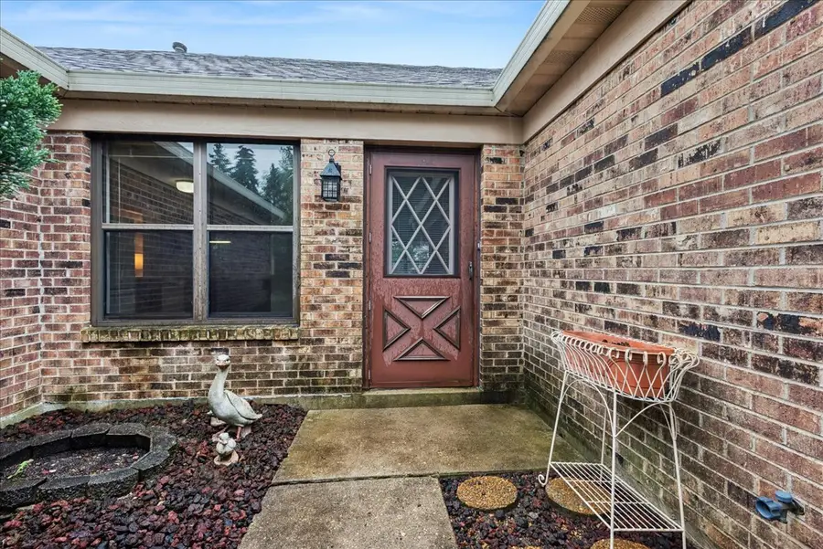 1255 John Drive, Hoffman Estates, IL 60169 - #3