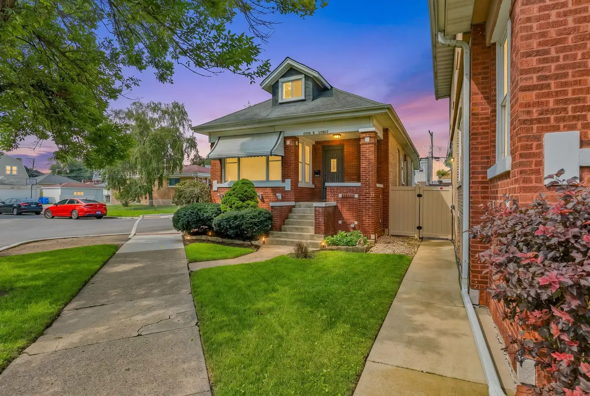 5306 N Lynch Avenue, Chicago, IL 60630 - #1