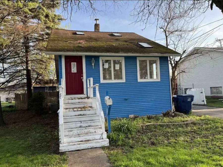 221 Riverside Court, Villa Park, IL 60181 - #2