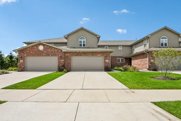 19726 Sunset Court, Tinley Park, IL 60487