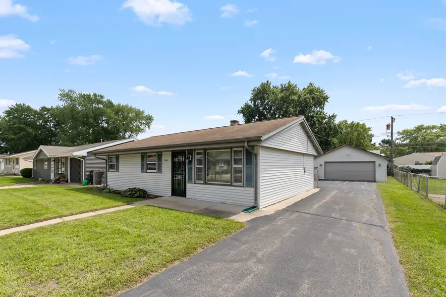 2013 Evans Avenue, Loves Park, IL 61111 - #2