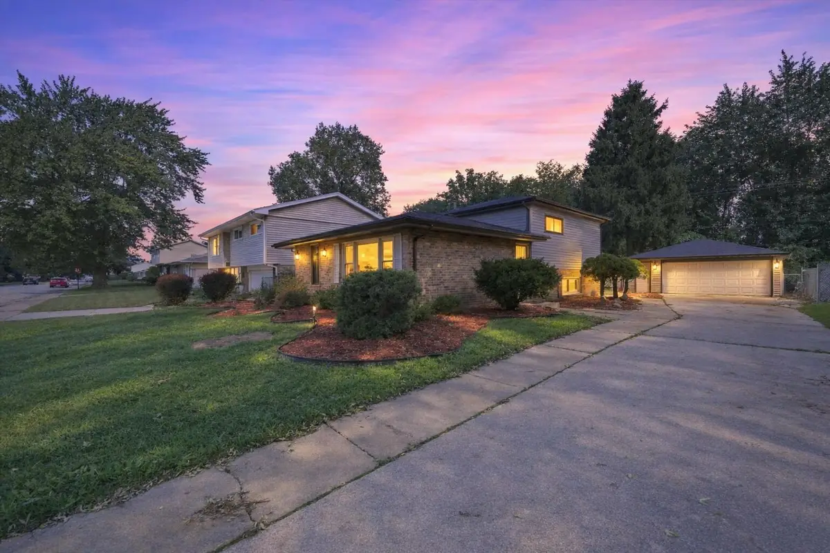 15207 Waterman Drive, South Holland, IL 60473 - #1