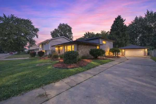 15207 Waterman Drive, South Holland, IL 60473