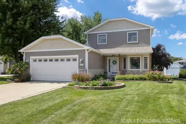163 Meadows Court, Sugar Grove, IL 60554