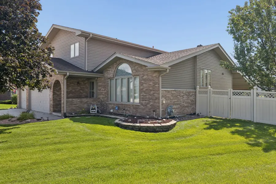 611 Flanagan Drive, Minooka, IL 60447 - #2