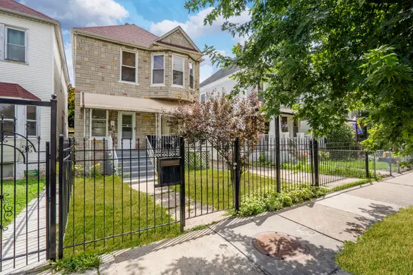 2747 N Saint Louis Avenue, Chicago, IL 60647