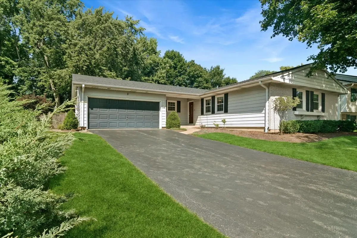 3 Whitehall Court, Buffalo Grove, IL 60089 - #1