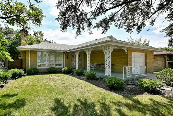 4915 Jerome Avenue, Skokie, IL 60077