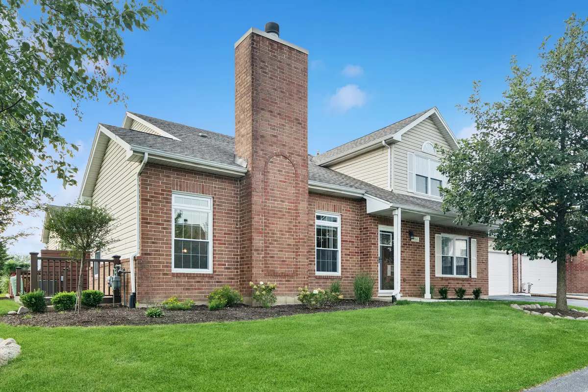9765 Cambridge Circle, Mokena, IL 60448 - #1
