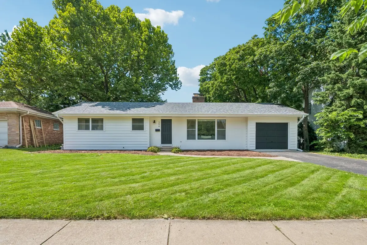 394 Bryant Avenue, Glen Ellyn, IL 60137 - #1