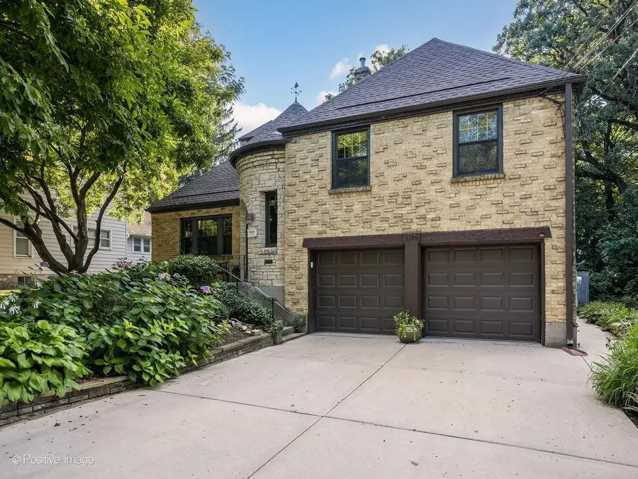 1170 Logan Avenue, Elgin, IL 60120 - #2