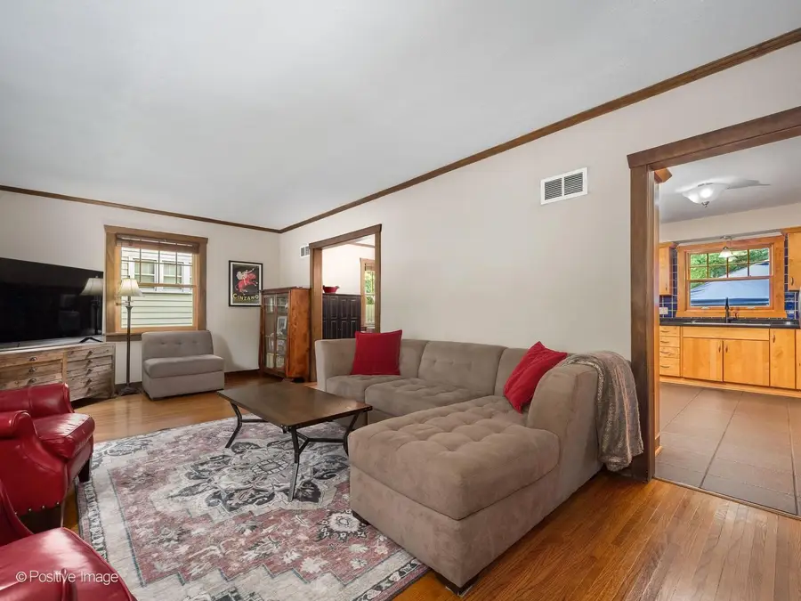 1170 Logan Avenue, Elgin, IL 60120 - #3
