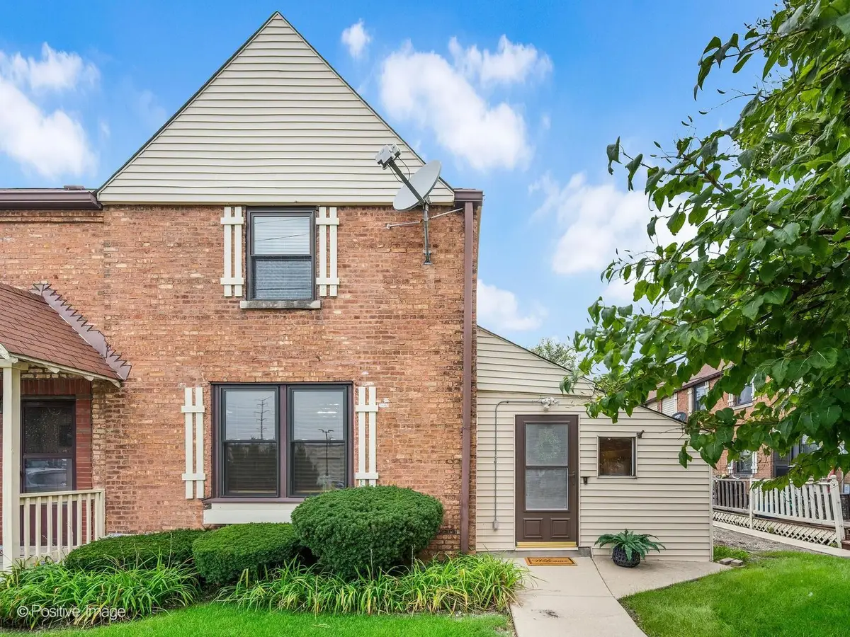 721 E Maple Avenue, La Grange, IL 60525 - #1