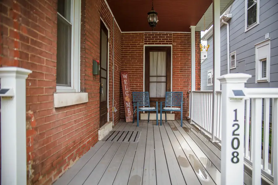 1208 N 9th Street, Quincy, IL 62301 - #2