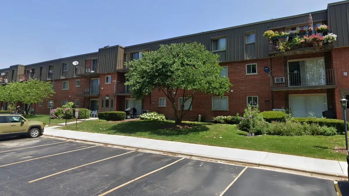 578 Fairway View Drive #3B, Wheeling, IL 60090 - #1