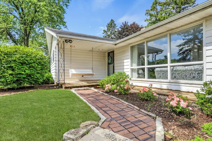 2414 Sunset Avenue, Waukegan, IL 60087 - #3