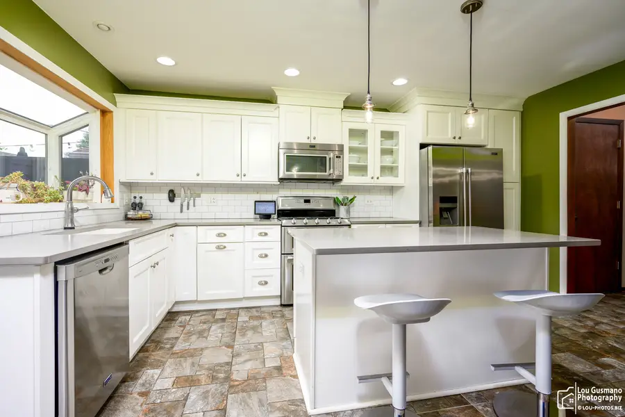 1525 Wedgefield Circle, Naperville, IL 60563 - #3