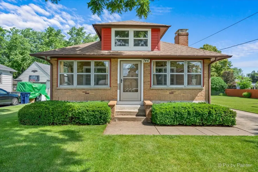 746 Parkway Avenue, Elgin, IL 60120 - #2